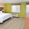 Holiday Inn Express - Santa Rosa North, an IHG Hotel