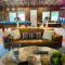 Peaceful Getaway Cottage on grounds of historic mid-century gem