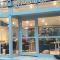 Moderna Central Luxury Apartment with Parking in Gdynia by Noclegi Renters - 格丁尼亚