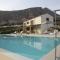 Tenuta Torrebianca Villa con Piscina panoramica - إريس