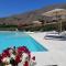 Tenuta Torrebianca Villa con Piscina panoramica - إريس