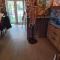 the jackdaw pub SELF CATERING STATIC CARAVAN free breakfast supplied - 塔德卡斯特