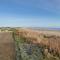 Captivatingly Stunning 2-Bed Chalet in Bridlington