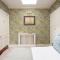 Central Apartment With Private Parking