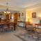 Two Bedroom Condo with Balcony over Mountaineer Square - Just Steps from the Slopes! condo