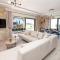 Villa Olympia, 4 BR, for up to 14 persons, 400 meters from the long sandy beach - Каврос