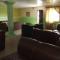 Ade Super Hotel Single
