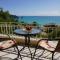 Natalia Apartment B with panoramic sea views of Agios Gordios bay - Айос-Гордіос