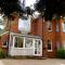 Wimblehurst Hotel - Horsham