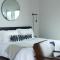 Bowline Hotel
