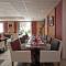 Hotel Cerise Chatou