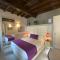 Town House Spagna- luxury Rooms with Jacuzzi Bath