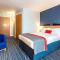 Holiday Inn Express Perth, an IHG Hotel - Перт