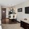 Home Inn & Suites - Swift Current - Swift Current