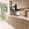 Modern and Luxurious Brickell Studio - Маямі
