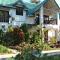 St Lucia Eco Lodge