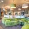 Super 8 by Wyndham Dresden