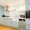 10 Grove St - Bath Holiday Suites