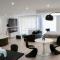 Black and White Suitte "Plaza"
