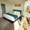 Awatuna Sunset Lodge