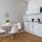 New studio near metro Yaroslava Mudroho, Universytet - Chernyshevska str 95-1