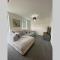 "Fishermans House" By Greenstay Serviced Accommodation - Large 4 Bed House With Parking - The Perfect Choice For Contractors, Families & Mixed Groups