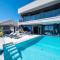Exclusive Villa Mative