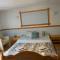 Kuru Guest House