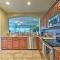 Bright Bayfront Home Less Than 2 Mi to Hernando Beach! - Hernando Beach