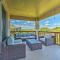 Bright Bayfront Home Less Than 2 Mi to Hernando Beach! - Hernando Beach