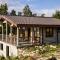 Private Mountain Log Cabin with amazing panoramic sunset views at small scale nature resort