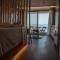 COSea Living: SeaSide Luxury Suite in Harbour 107A