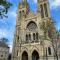 Apartment No 8 - Stay in style in the heart of the Cathedral City.