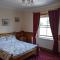The Londesborough Arms bar with en-suite rooms - 马基特威顿