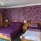 The Londesborough Arms bar with en-suite rooms