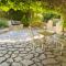 Gite des Carmes and Spa