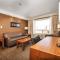 Home Inn & Suites Regina East