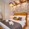 Artium Luxury Apartment