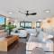 Seaview 31 Luxurious Beachside Two Bedroom Apartment in Seaview Resort with Stunning Views