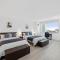 Sleep 6 Bold 1BR 2BA Beachfront CozySuites