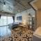 River Art Hotel