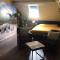 B&B. Het Hunebed Rolde
