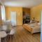 Kuru Guest House