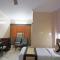 Hotel The Tourist - 1 min from New Delhi Railway Station - New Delhi