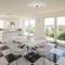 Designloft SH 19 - Upgrade House