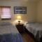 Creekside Downtown Vacation Suites, Only Adults 25 or older