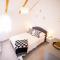 Villa Pietra- Modern rustic poolside oasis