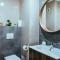 Charlotte Apartment - 2Bedrooms w Parking near Nymphaea