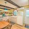 Rustic Hideaway with Fire Pit Less Than 1 Mi to River! - Hillsboro