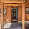 Peaceful and Private Cloudcroft Cabin with Deck! - كلاودكروفت